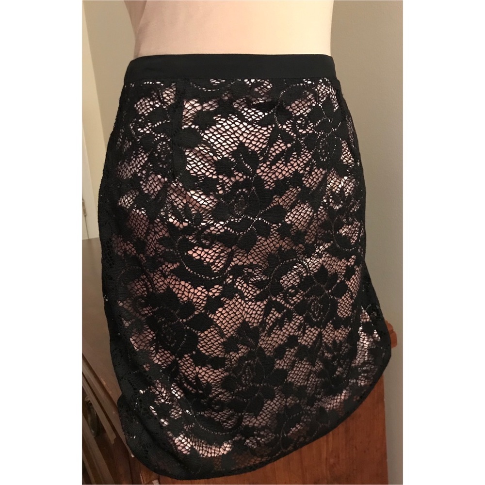 🆕 Forever 21 L Skirt